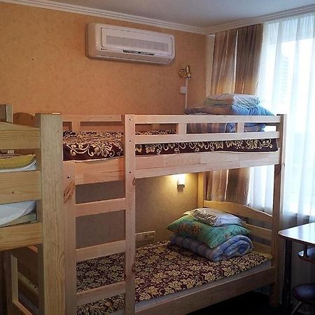 Paradise Hotel Gomel Exterior photo