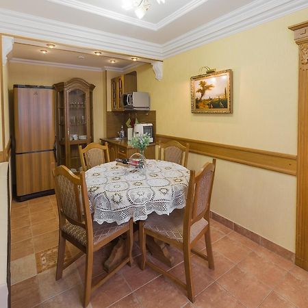 Paradise Hotel Gomel Exterior photo