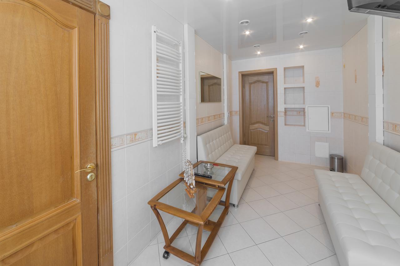 Paradise Hotel Gomel Exterior photo